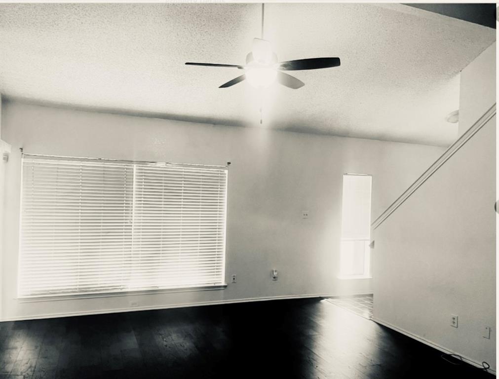 Los Altos 01 - Residential Lease