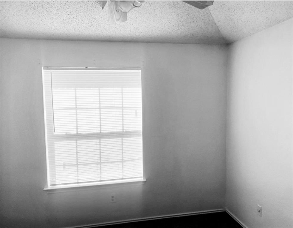 Los Altos 01 - Residential Lease