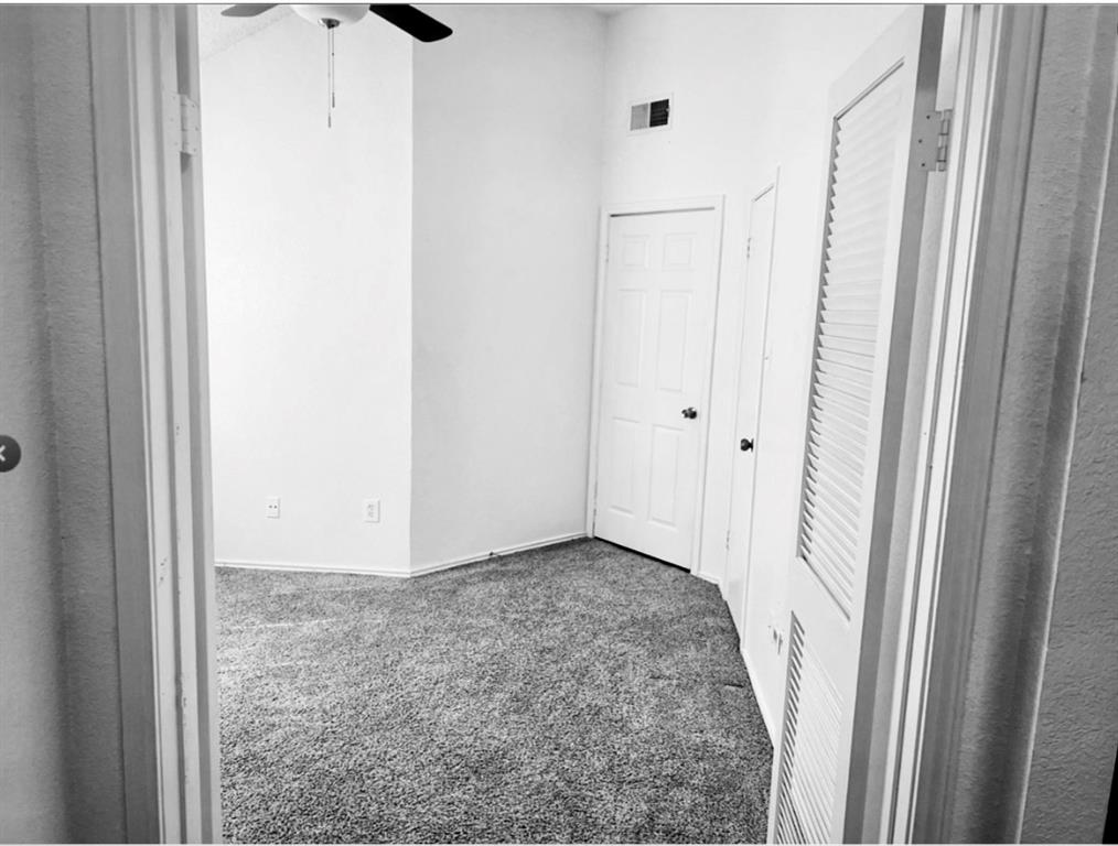 Los Altos 01 - Residential Lease