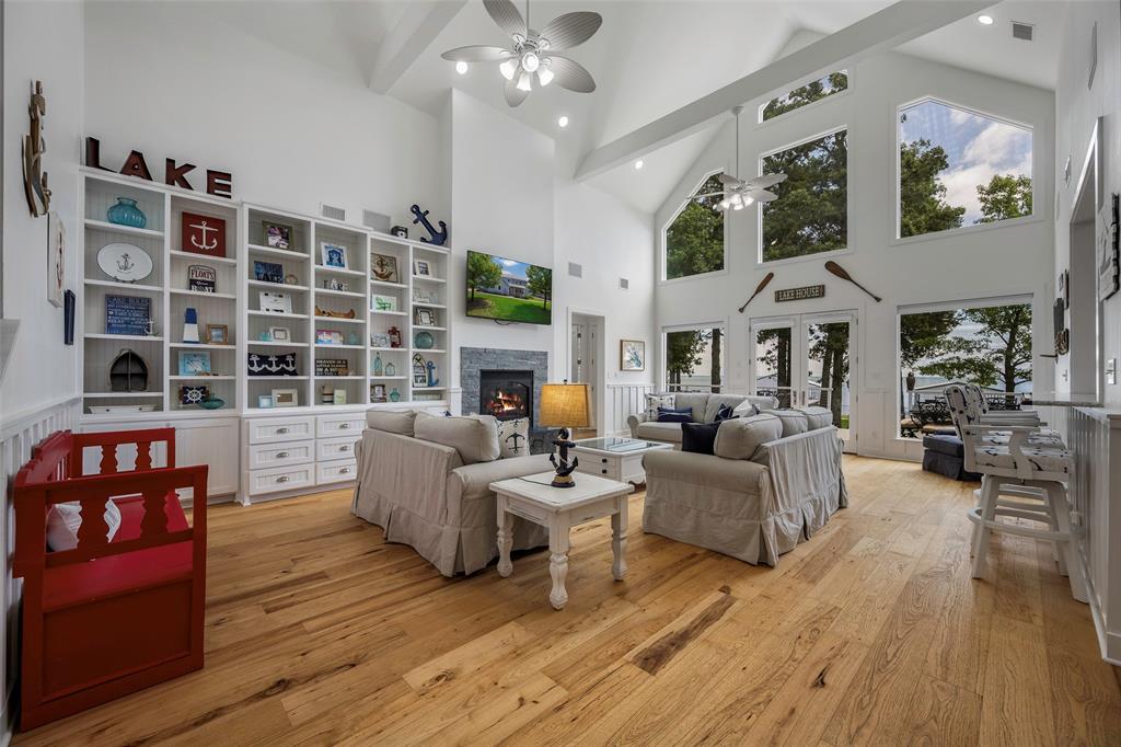 10515 Hound Dog Trail