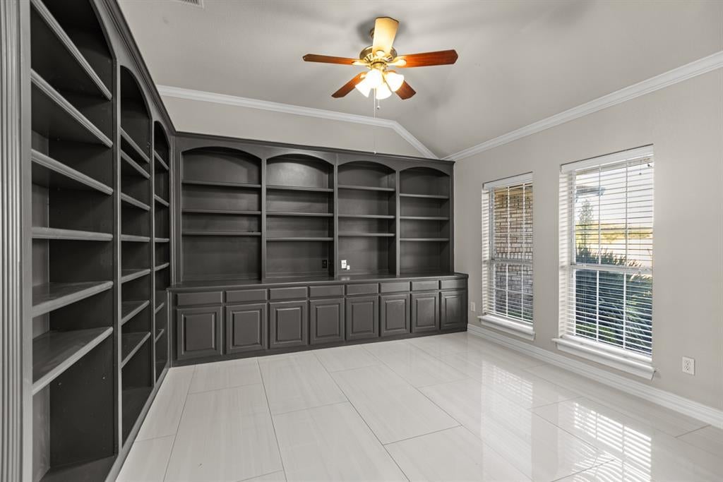 1055 The Meadows Parkway