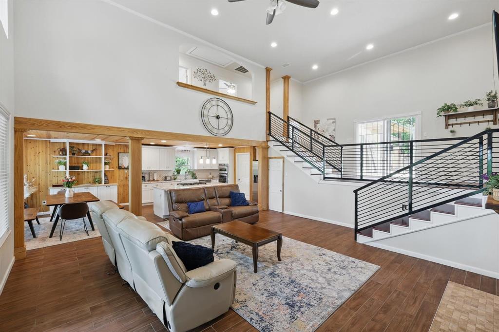 1520 Oakhurst Scenic Drive