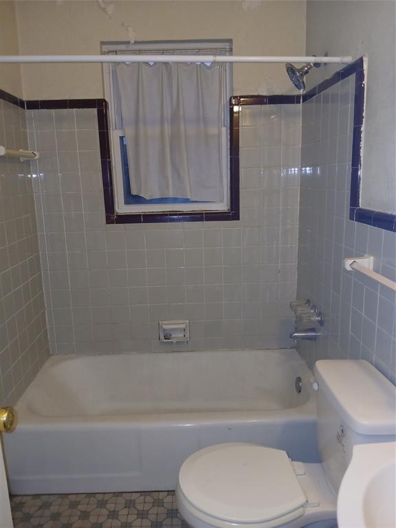 W D Wilson Sub - Residential Lease