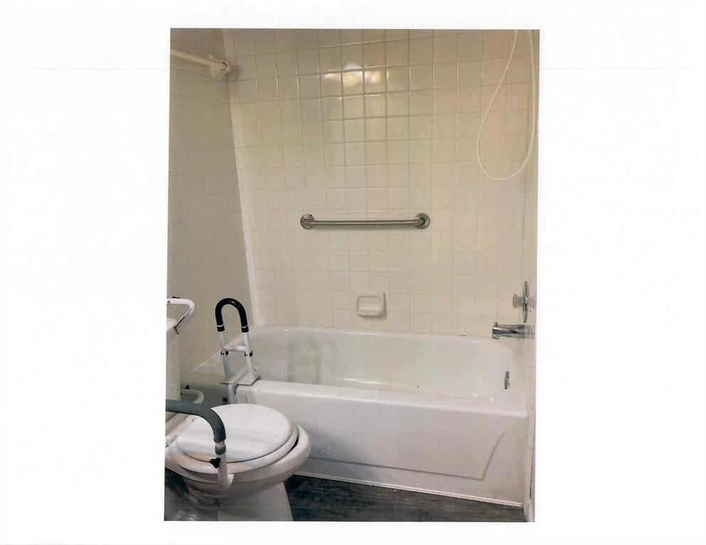 Oak Hollow Grand Prairie - Residential Lease