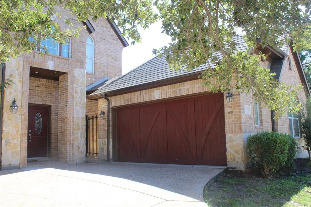 825 Lotus Drive