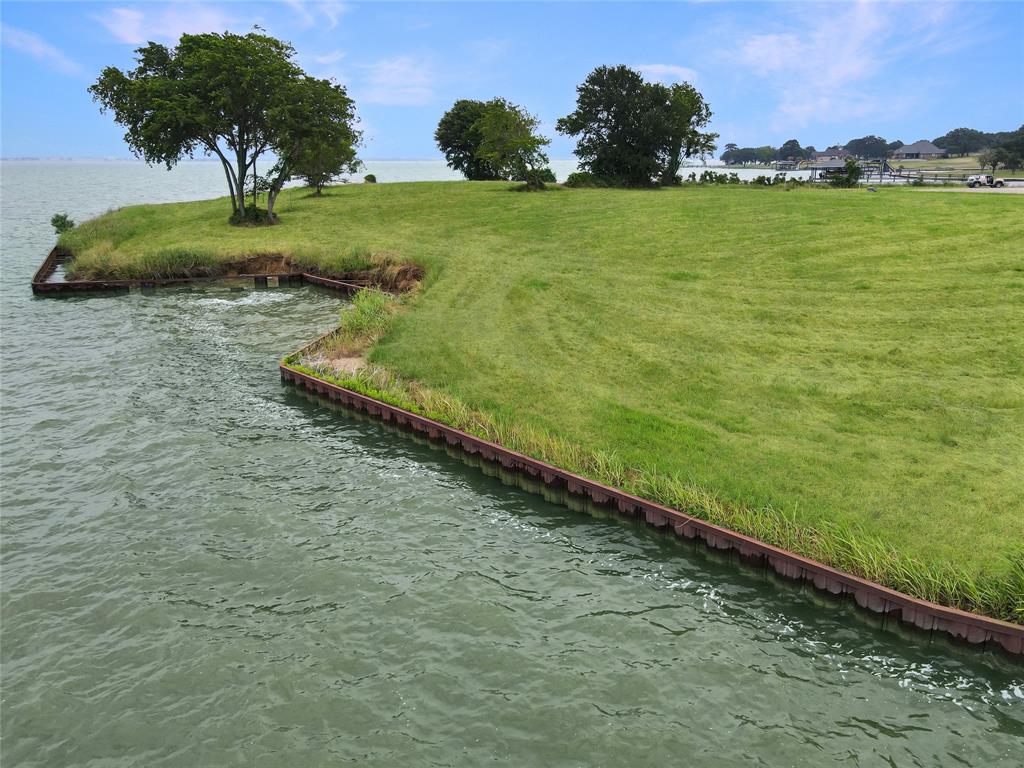 Admiral Shores - Land