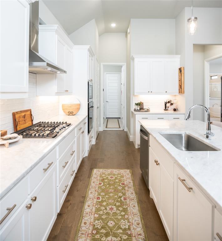 Apples Crossing - Residential