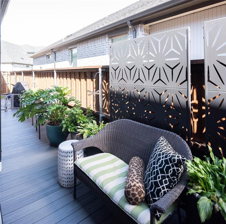 Apples Crossing - Residential