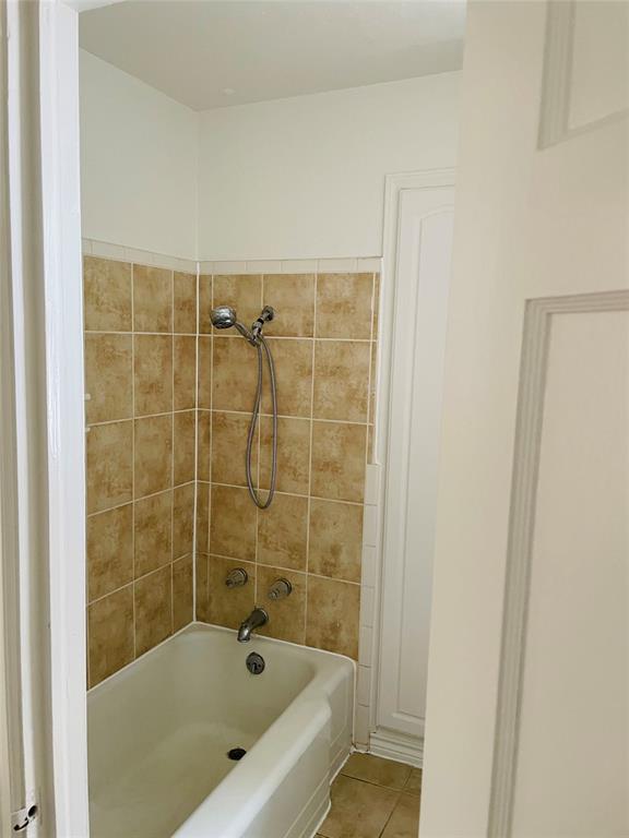 Preston Place 2 - Residential Lease