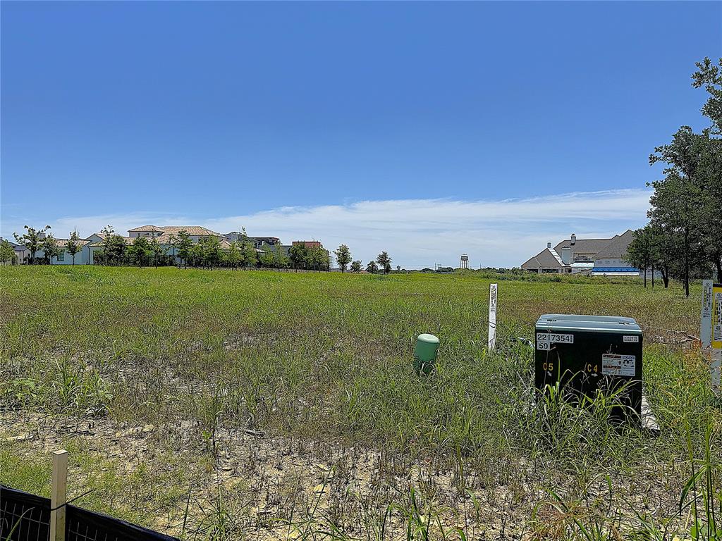 971 Lilac Lane