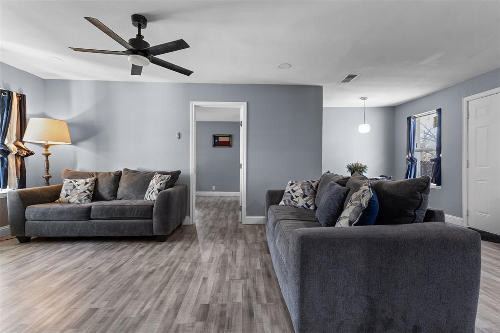 1515 Buena Vista Street