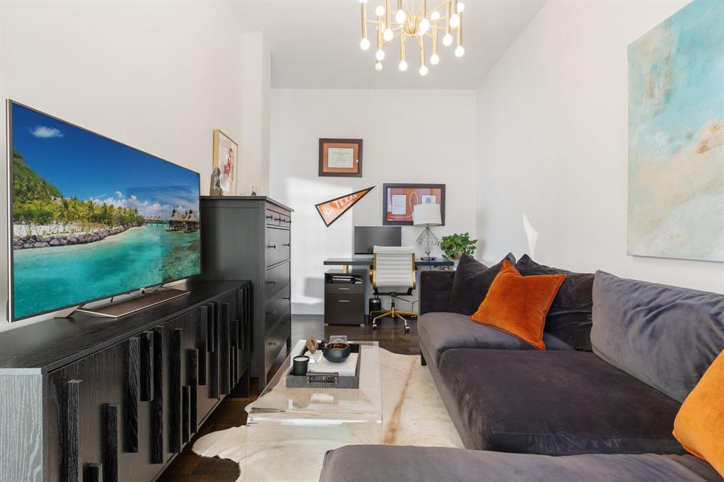 The House Condos - Residential