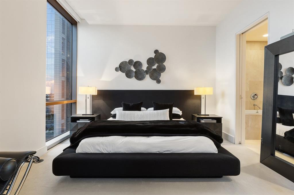 The House Condos - Residential