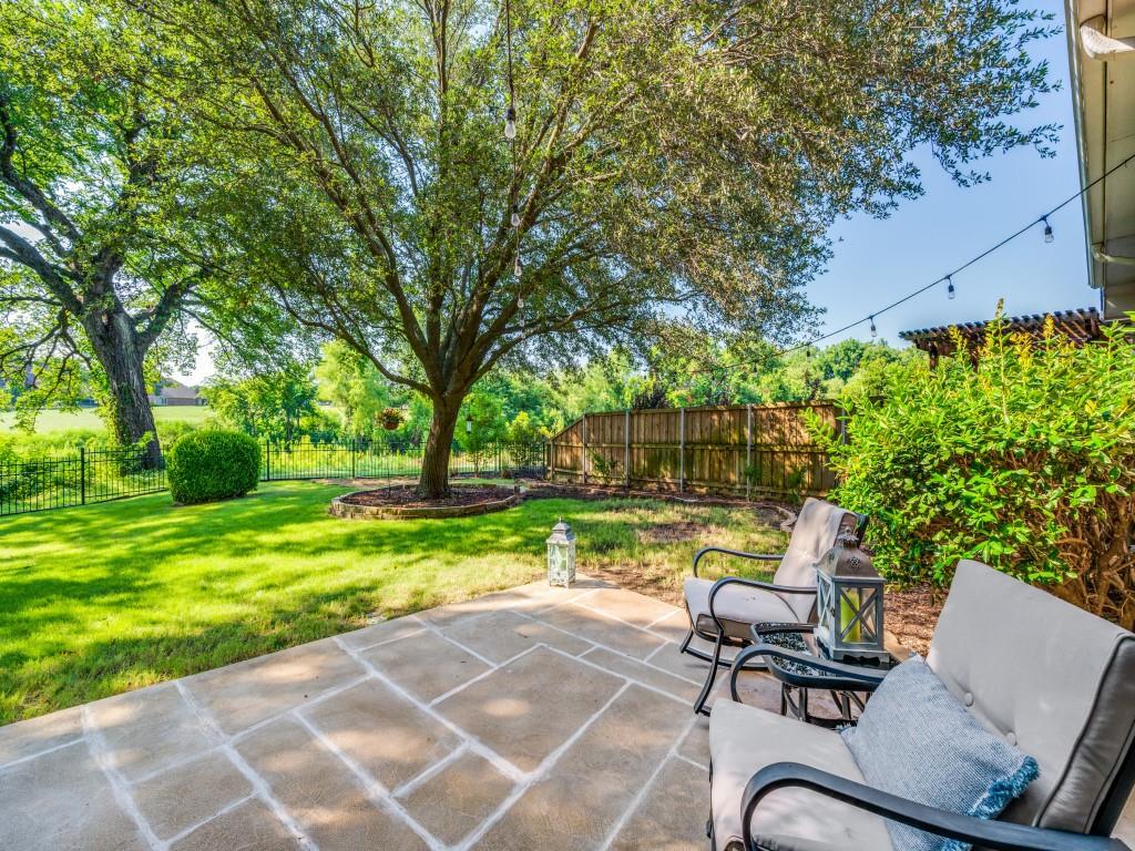 Fieldstone Place - Residential