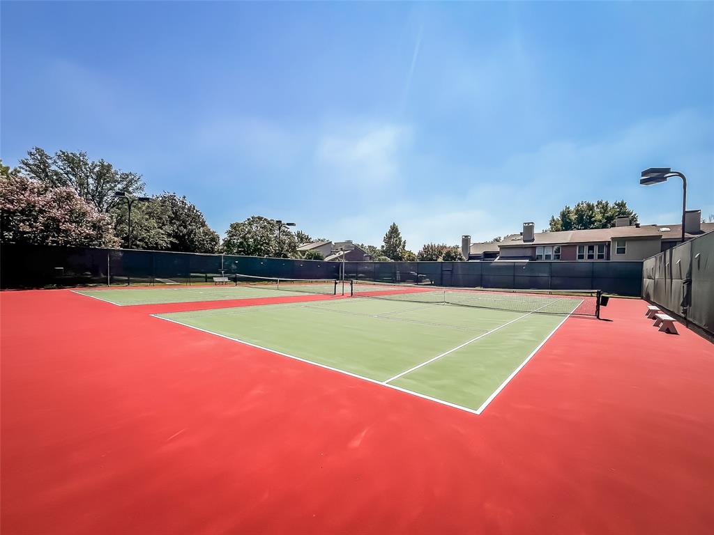 Preston Square Twnhms - Residential