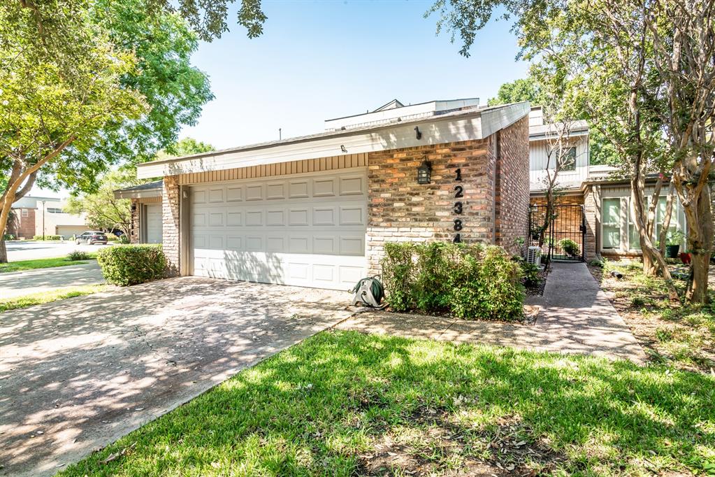 Preston Square Twnhms - Residential