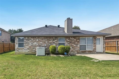 Tiny photo for 7217 Fossil Hill Drive, Arlington, TX 76002 (MLS # 21396053)