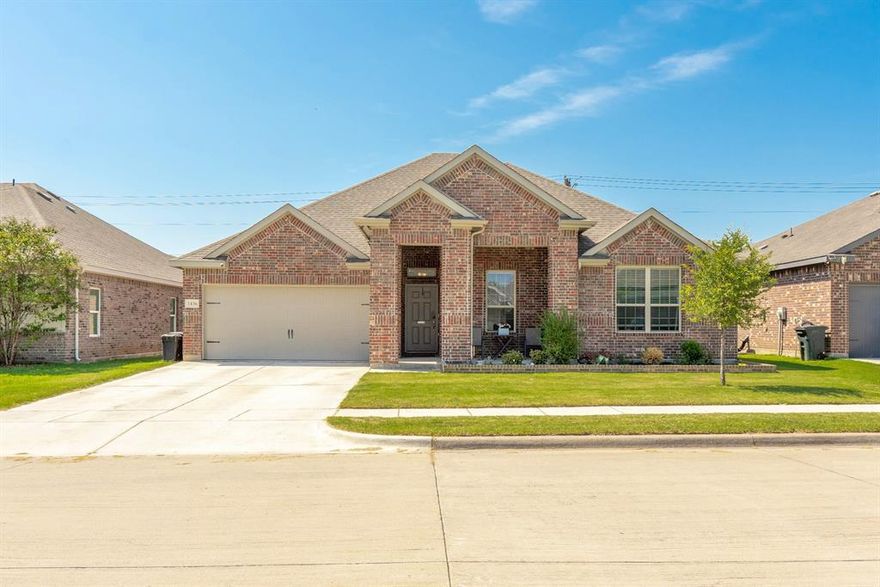 Sellers are very motivated!!!  Built in 2020, this well- designed 4-bedroom, 2-bath home offers the perfect mix of simplicity, comfort, and function. Step inside to find a bright, open-concept floor plan where the living, dining, and kitchen flow seamlessly together; The kitchen is the heart of the home, complete with modern finishes, plenty of counter space, and a layout that makes cooking and gathering effortless. The private primary suite is tucked away for relaxation, featuring a spacious ensuite bath and walk-in closet.   That 4th bedroom makes for a great office in this quiet neighborhood.  Upgrades throughout the home add thoughtful touches—from solid flooring and fresh paint to a customized sound system that conveys with the property. When outdoors, enjoy a fully fenced backyard with an extended patio and pergola—perfect for grilling, relaxing, or hosting weekend get-togethers. A convenient dog door adds ease for pet lovers, while the oversized patio offers space for your favorite outdoor furniture. Community perks include access to Eagle Mountain Lake and free boat ramp access less than a quarter mile away—making lake days a breeze! With its move-in-ready condition, Azle ISD location, and nearby shopping, dining, and recreation, this home truly has it all.
Don’t miss your chance to make it yours!