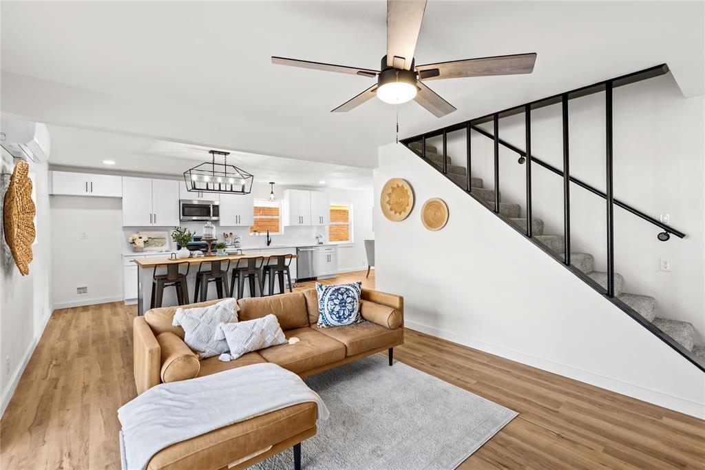 2017 Glendale Drive