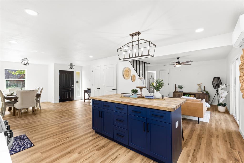 2017 Glendale Drive