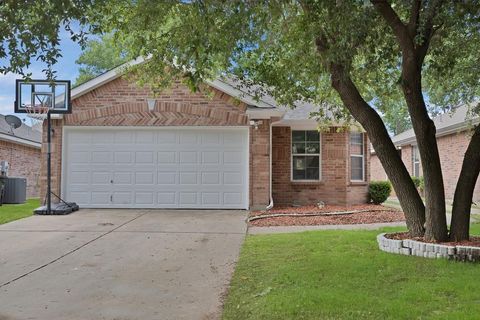 8805 Highland Orchard Drive Fort Worth TX 76179