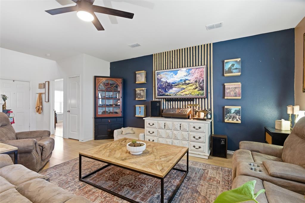 Chisholm Spgs Ph2 - Residential