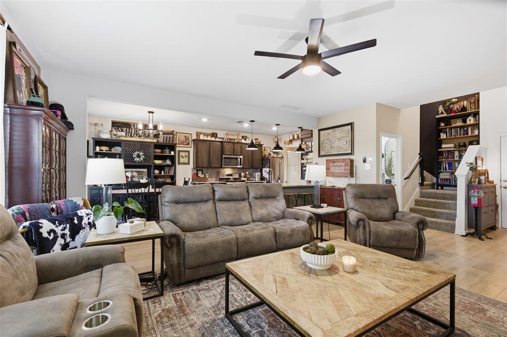 Chisholm Spgs Ph2 - Residential