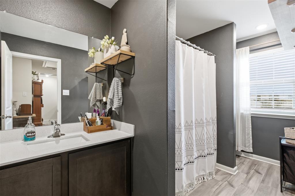 Chisholm Spgs Ph2 - Residential