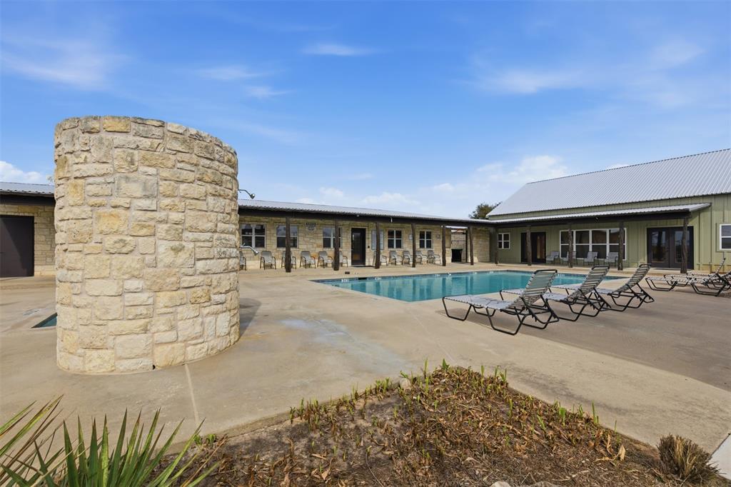 Chisholm Spgs Ph2 - Residential