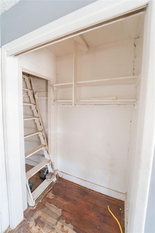 Lakeview - Residential