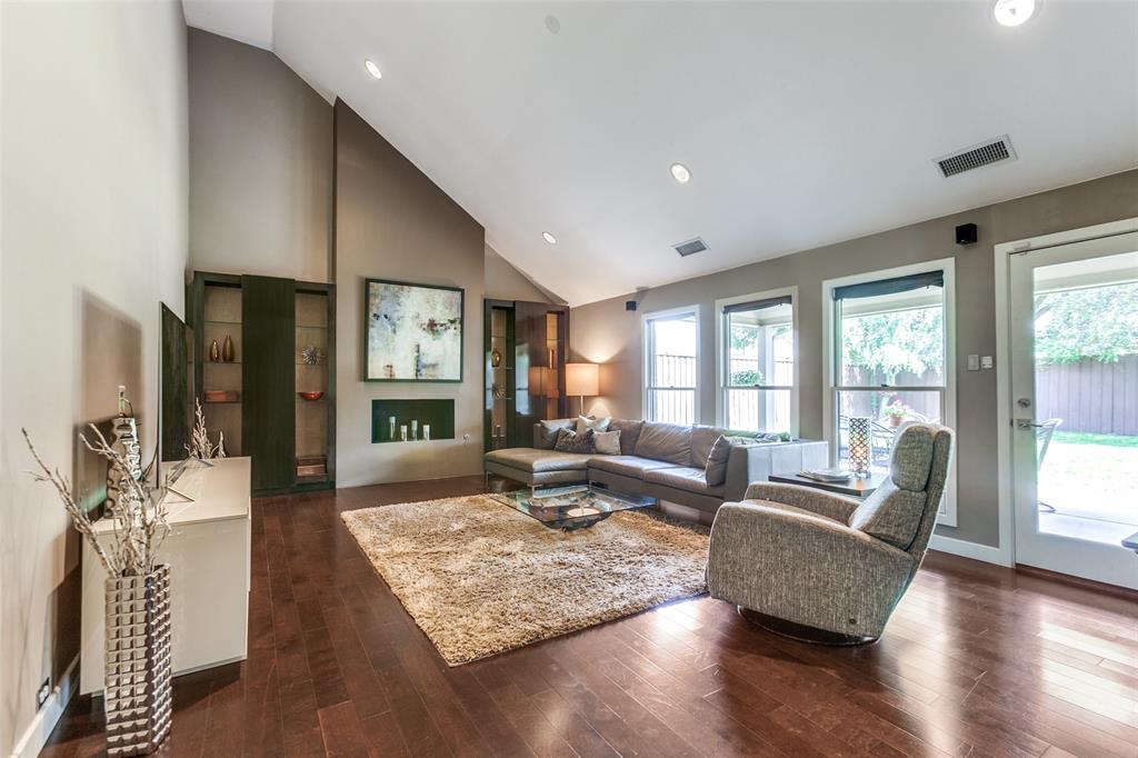 237 Woodcrest Drive