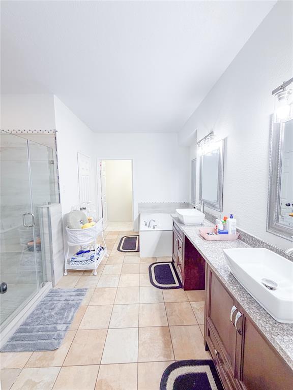 1236 Whitehorse Drive