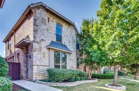 Photo of 228 Wallington Way, Lewisville, TX 75067 (MLS # 21225069)