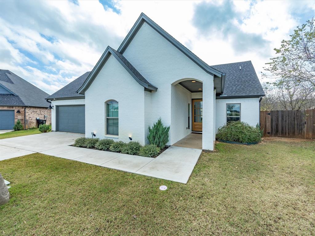 8236 Loar Court