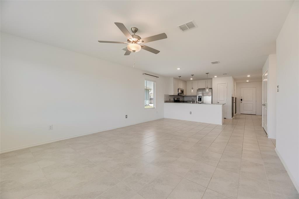 Crandall, Texas 75114, United States, 3 Bedrooms Bedrooms, ,2 BathroomsBathrooms,Residential,Active,179786