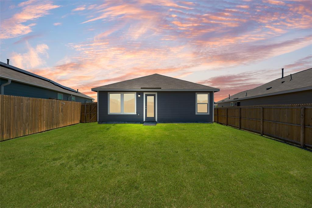 Crandall, Texas 75114, United States, 3 Bedrooms Bedrooms, ,2 BathroomsBathrooms,Residential,Active,179786