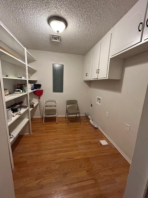 Wood E S - Residential