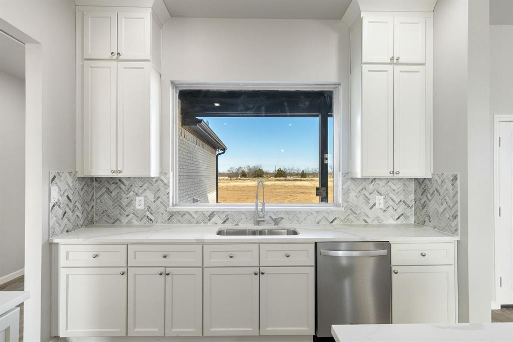 150 Private Road 5440