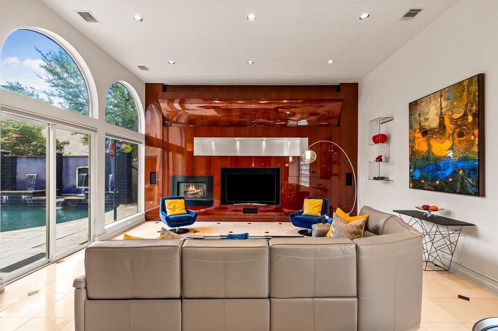 5608 Stone Cliff Court