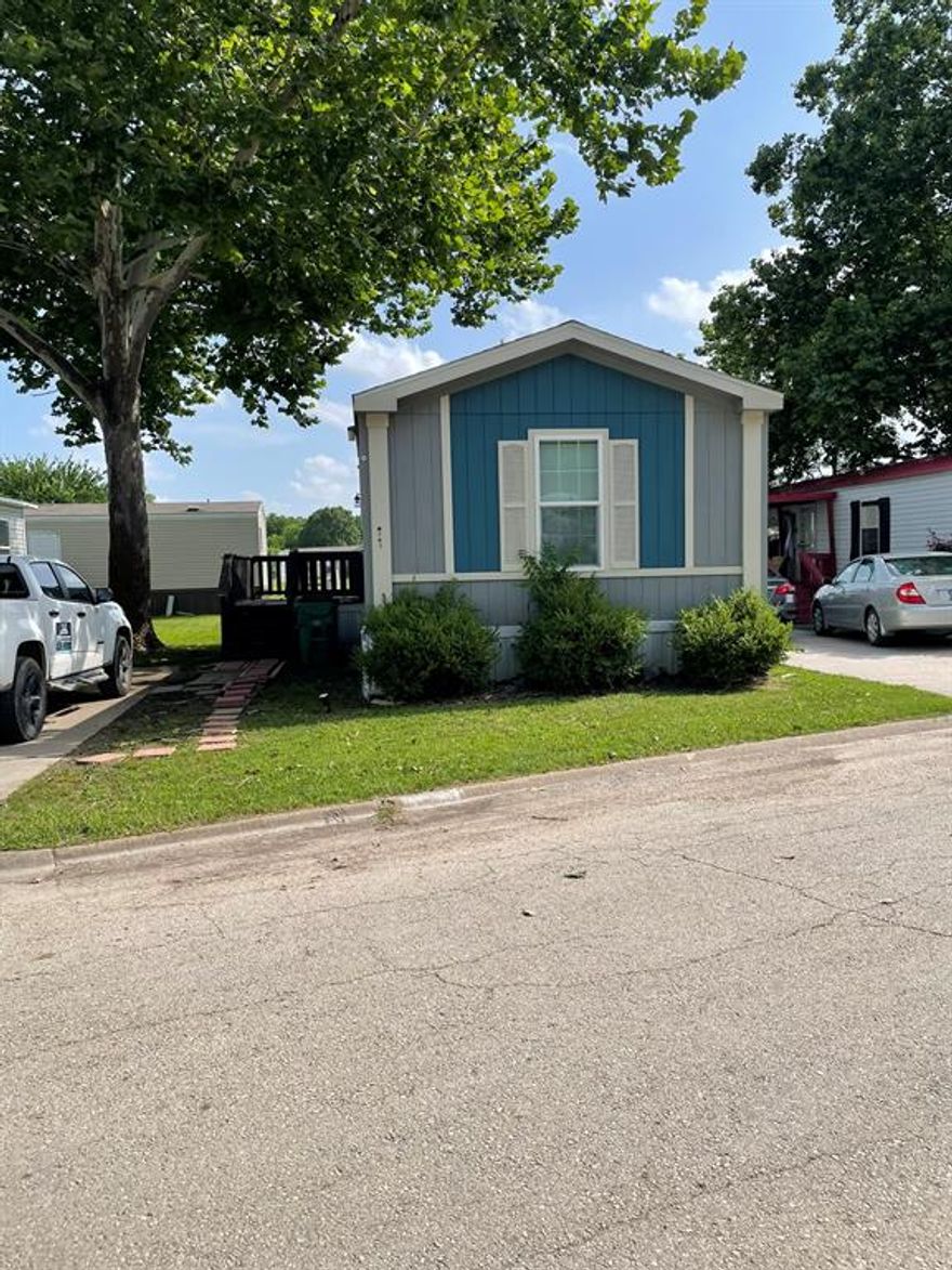 LAND NOT INCLUDED. A LAND LEASE IS REQUIRED FOR THIS COMMUNITY. Welcome to The Timberglen Estates, where this beautiful 3-bedroom, 2-bathroom single-owner, single-wide manufactured home offers the perfect blend of space, comfort, and community amenities. Featuring an open floor plan, an airy living area, a dedicated dining room, and a modern kitchen with ample storage, perfect for gatherings and everyday living. The primary suite features a private garden tub and separate walk-in shower, while the additional bedrooms offer ample space for family or guests. With all appliances included, this home is ready for you to walk in and start living!  The community itself offers fantastic amenities, including a pool and playground, making it an ideal place for living for those who enjoy an active lifestyle. Manufactured home sold by Bill of Sale; the house has never been moved and qualifies for financing if you stay in The Estates community (application and lease required). Option to purchase with cash and relocate to private land. Buyer and buyer’s agent to verify all school, community, and tax information.