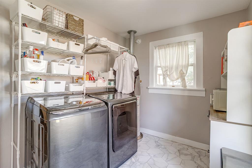 Mistletoe Heights Add - Residential