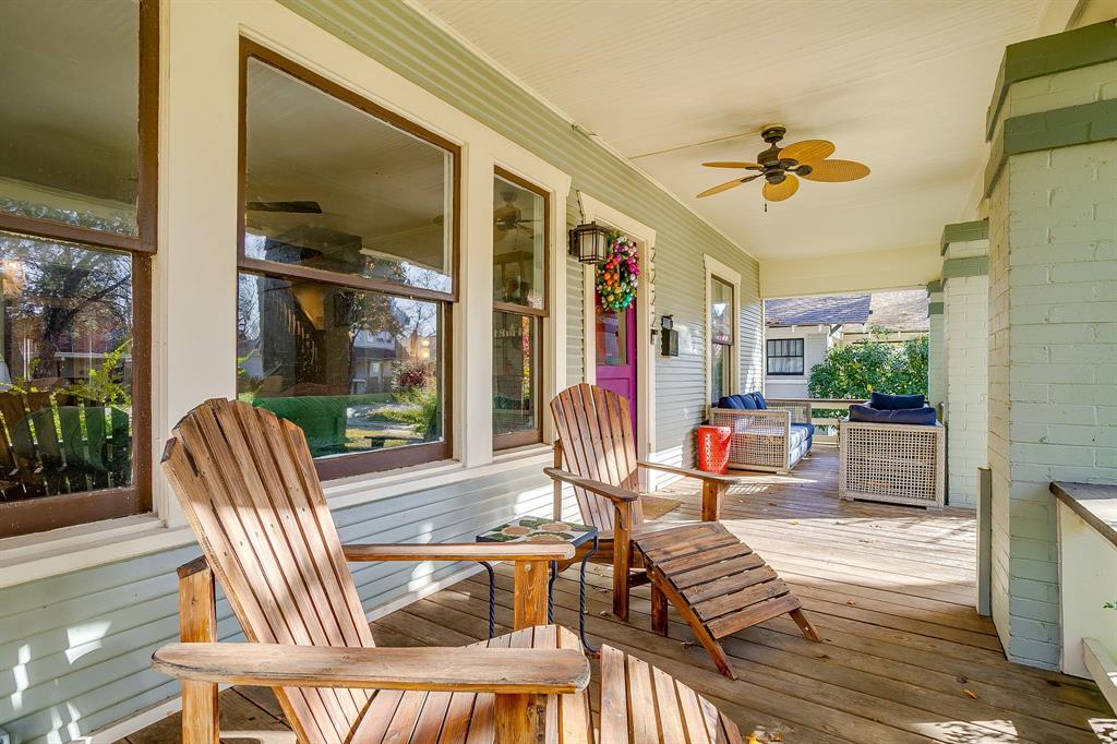 2222 W Magnolia Avenue