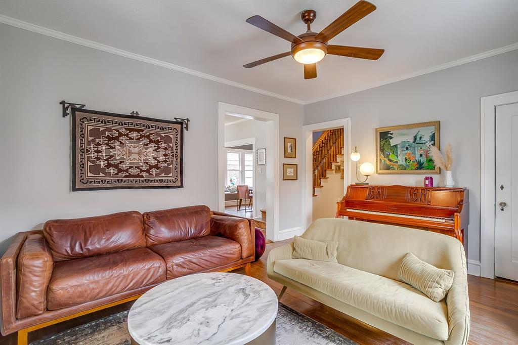 Mistletoe Heights Add - Residential