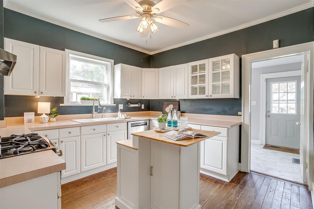 Mistletoe Heights Add - Residential