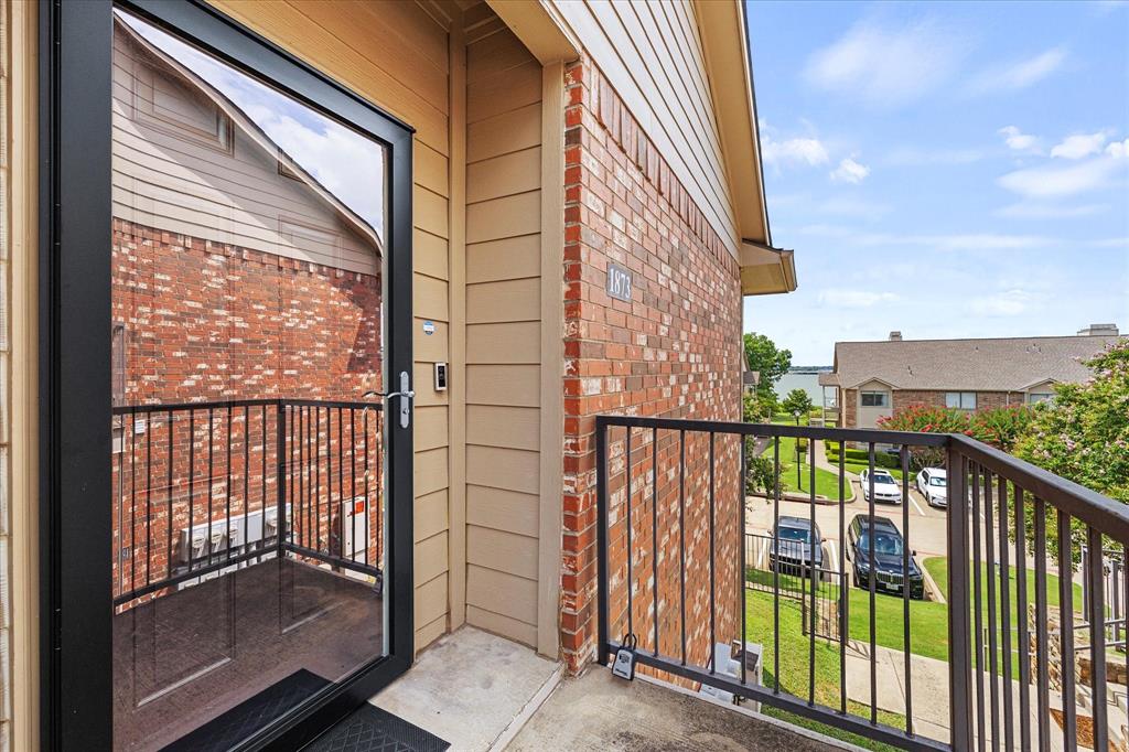 Signal Ridge #4 - Residential