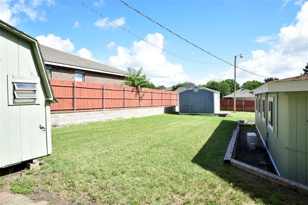 3250 Broadmoor Drive
