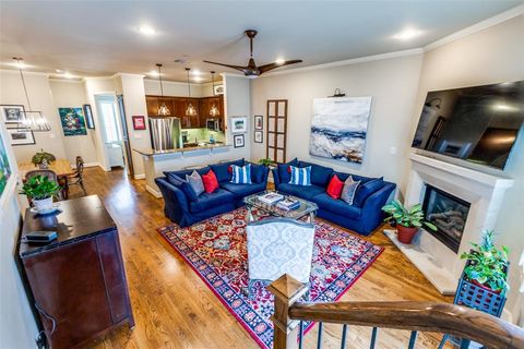 7333 Valley View Lane 304 Dallas TX 75240