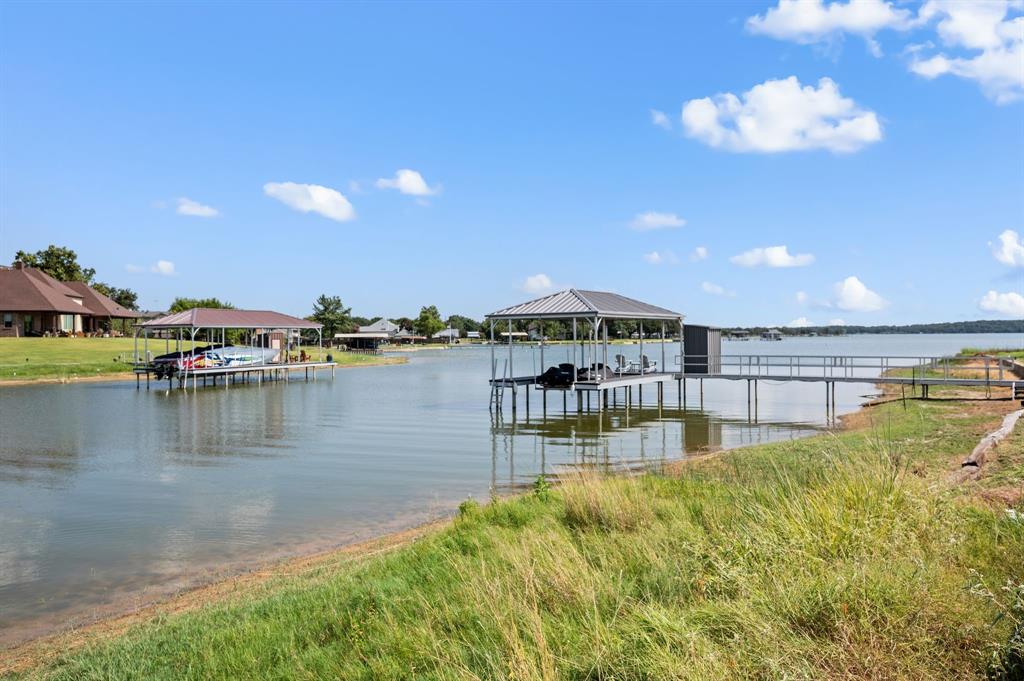 1805 Laguna Bay S