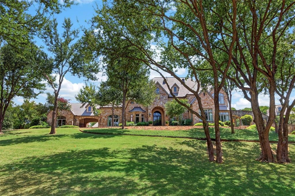6901 Sanctuary Lane