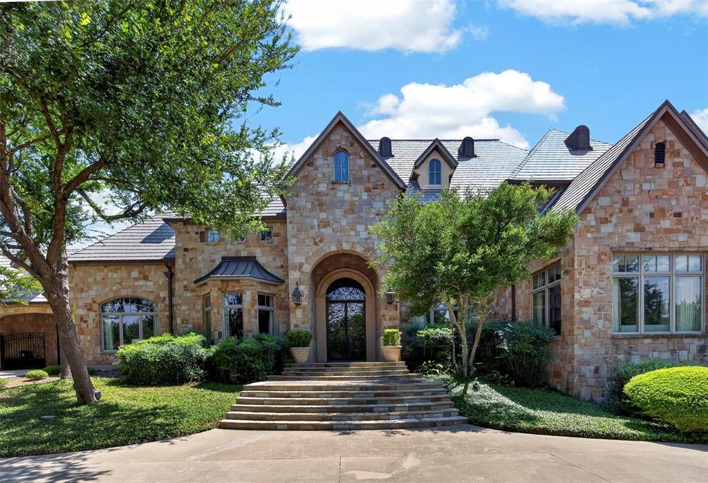 6901 Sanctuary Lane